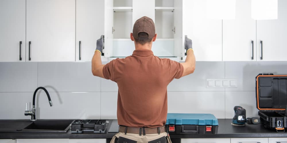 Modern Kitchen Cabinet Refinishing